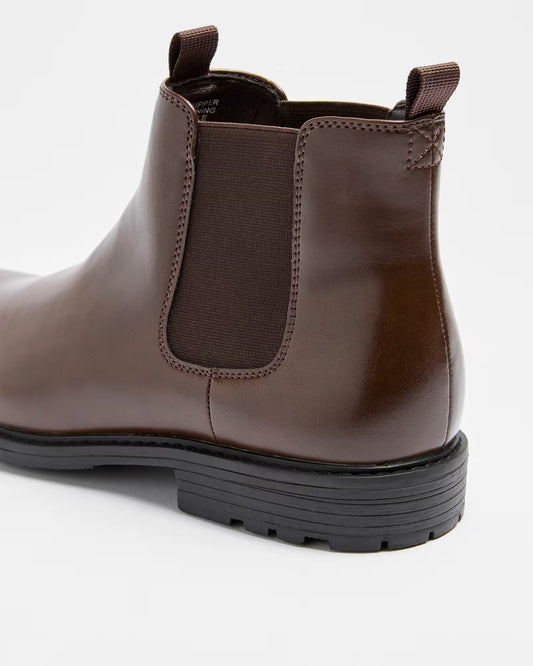 Cleated Pu Chealsy Boots