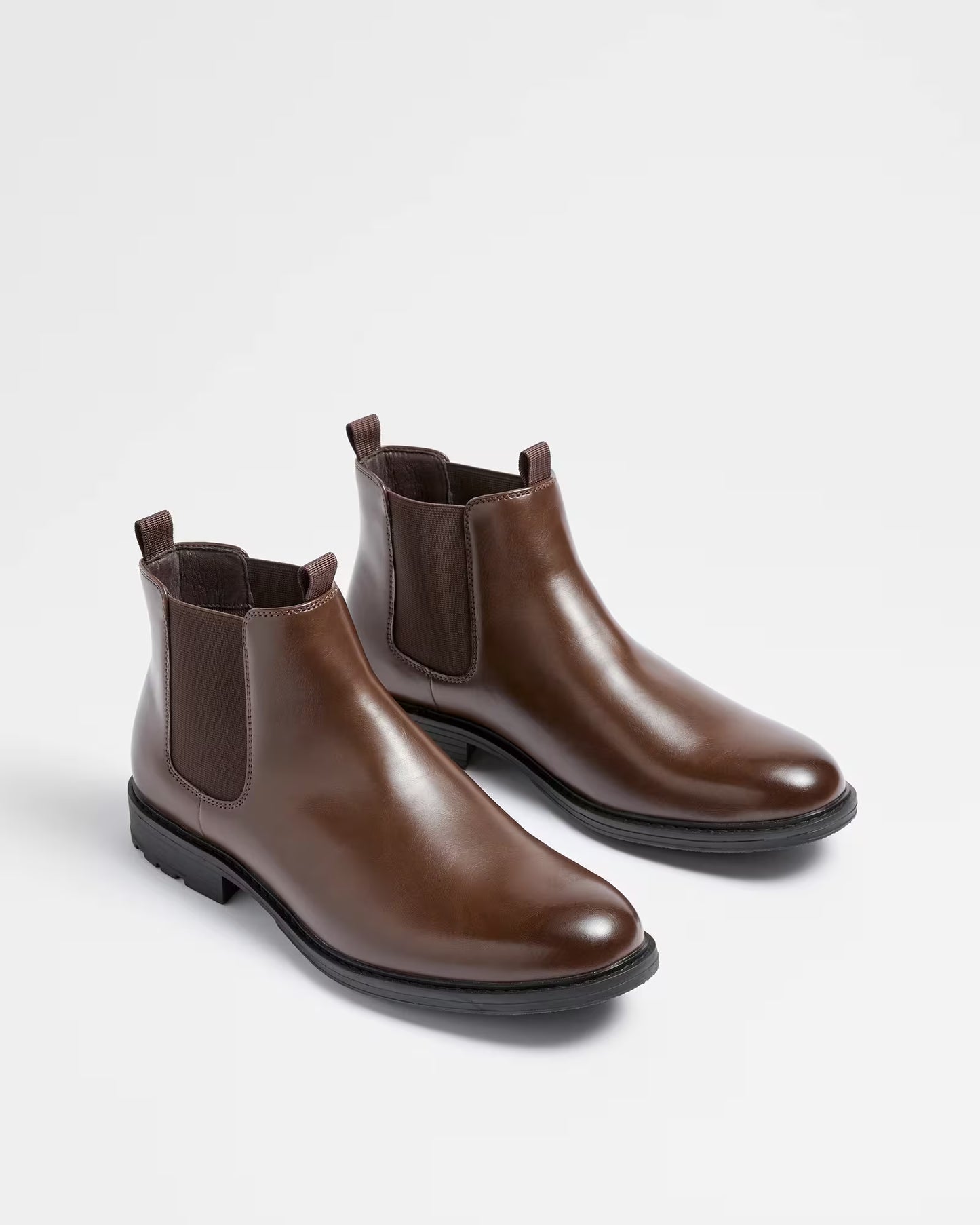 Cleated Pu Chealsy Boots