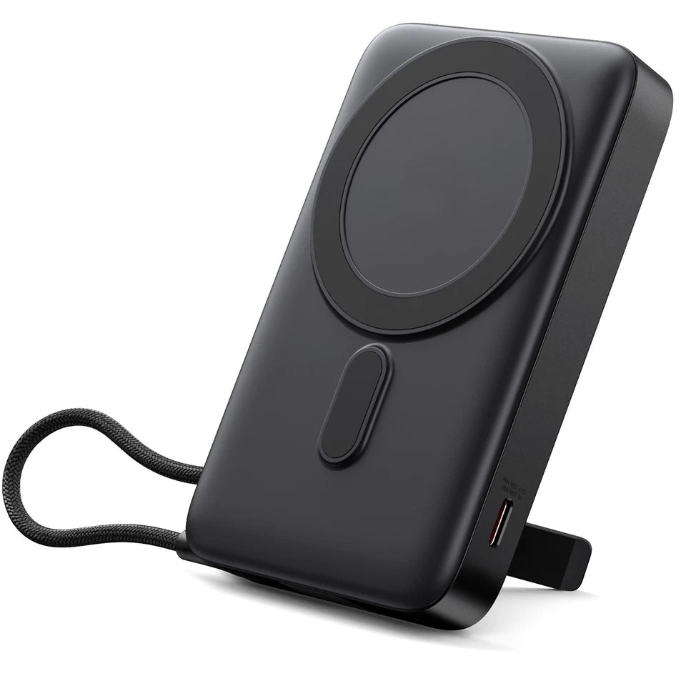 Tough On Magnetic Power Bank 10000mAh W/35W Built-in Fast Cable and Kickstand